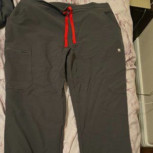 Figs Charcoal Scrub Bottom